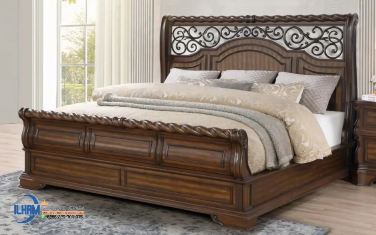 Tempat Tidur Mewah Klasik Jati Qwerina